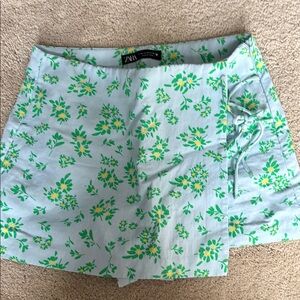 Zara Floral Print Skort